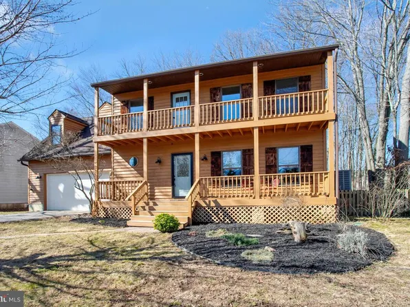 4920 Thomas Dr, Shady Side, MD 20764