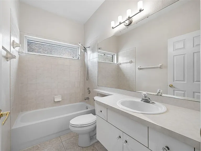 10675 Park Place Dr — Photo 29