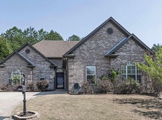 2905 Summit Dr, Fultondale, AL 35068