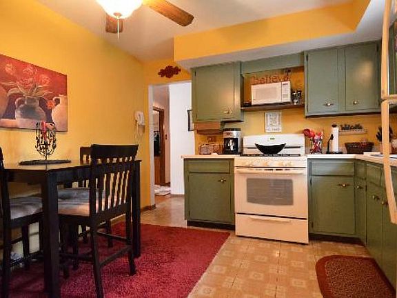 5th image of 6413 Forestview Dr