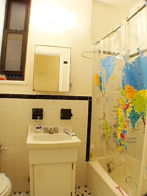 Rented by Rapid Realty Upper West Side LLC | media 37