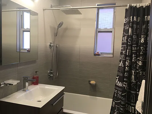 Rented by Winzone Realty Inc | media 25