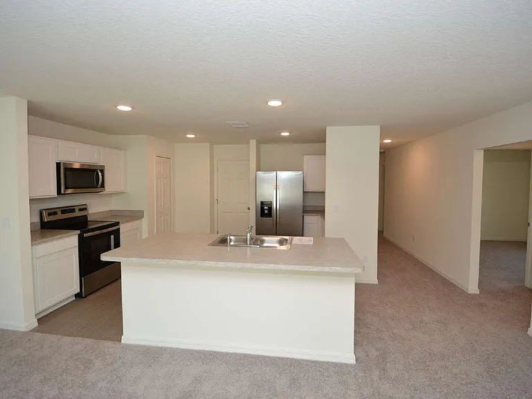 11 Roxland Ln — Photo 11