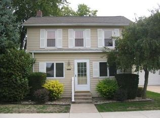 905 N Monroe St, Streator, IL 61364