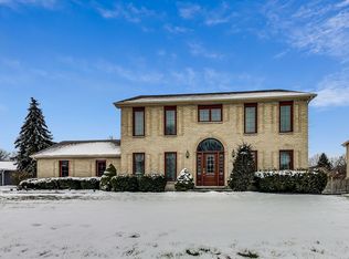 2621 Carriage Ct, Aurora, IL 60504