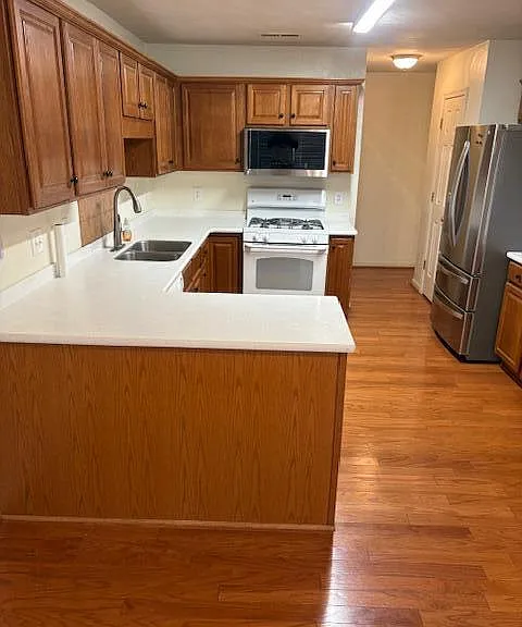 6350 Stonecroft Ct — Photo 9