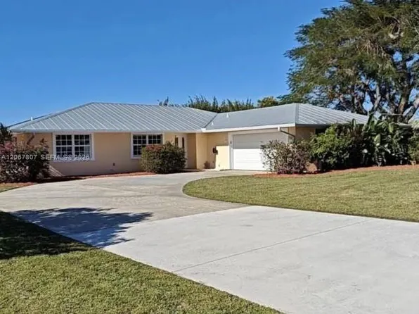 2472 NW Everglades Blvd, Stuart, FL 34994
