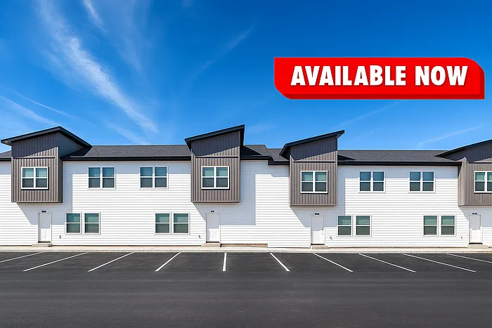 2 bed, 1.5 bath, 1229 sqft, $995 — Photo 1