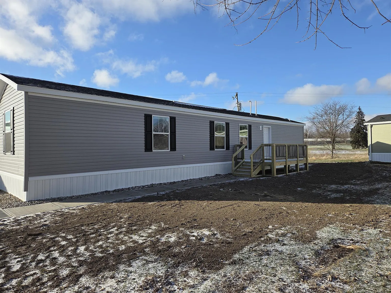 43 Leisure Ln photo 1