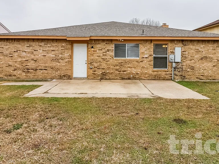 6410 Juliette Run — Photo 15