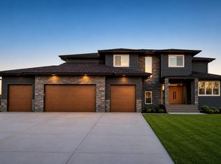 16135 Mankato St NE, Ham Lake, MN 55304