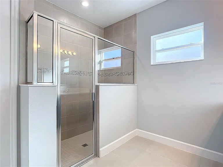 16 Egan Dr — Photo 55