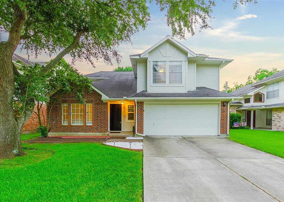 1st image of 2023 Summerfield Pl