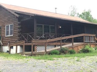 334 Woods Falls Rd, Altona, NY 12910