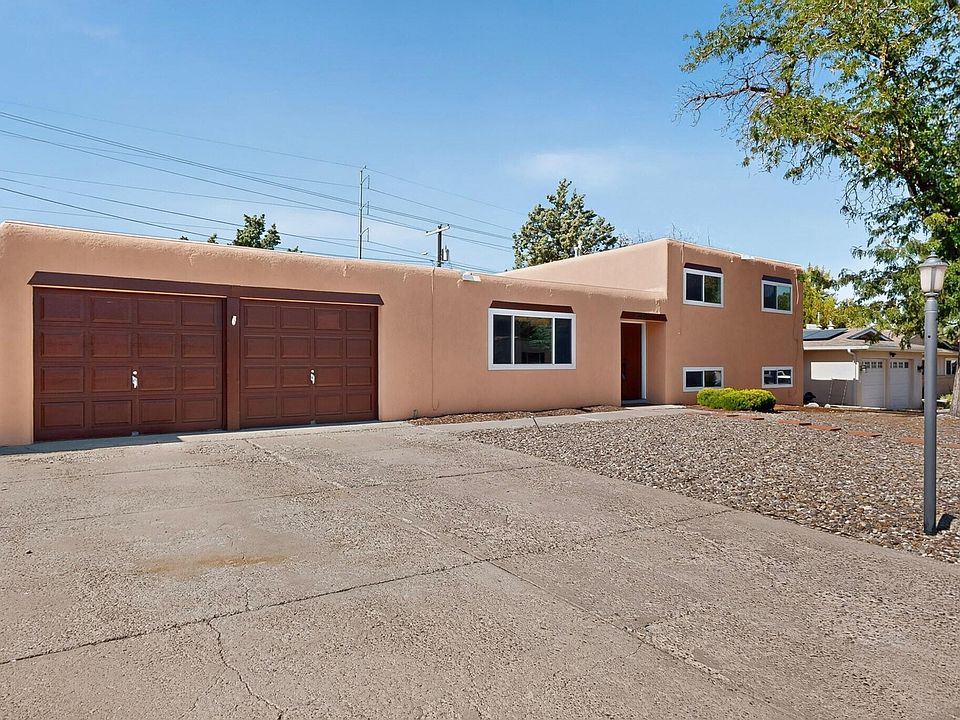 1st image of 9308 Las Calabazillas Rd NE