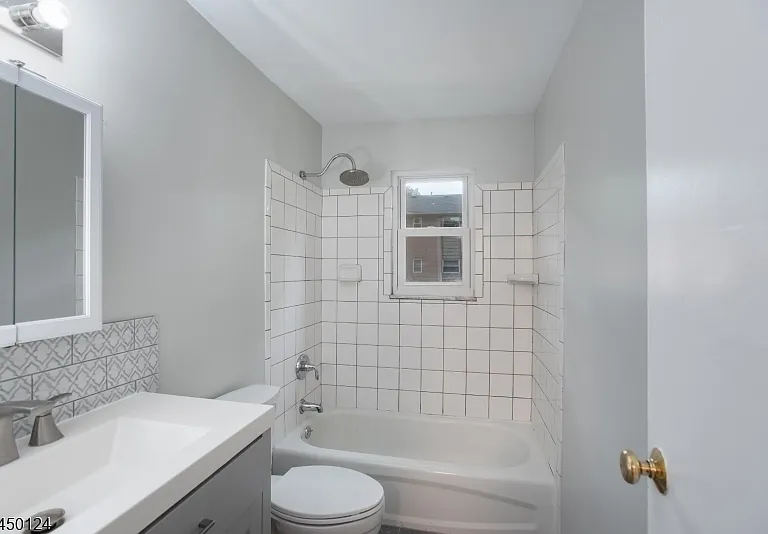 38 Deanna Dr #107 — Photo 14