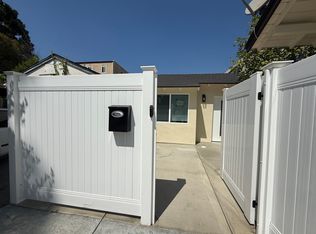 6227 Wilkinson Ave, North Hollywood, CA 91606