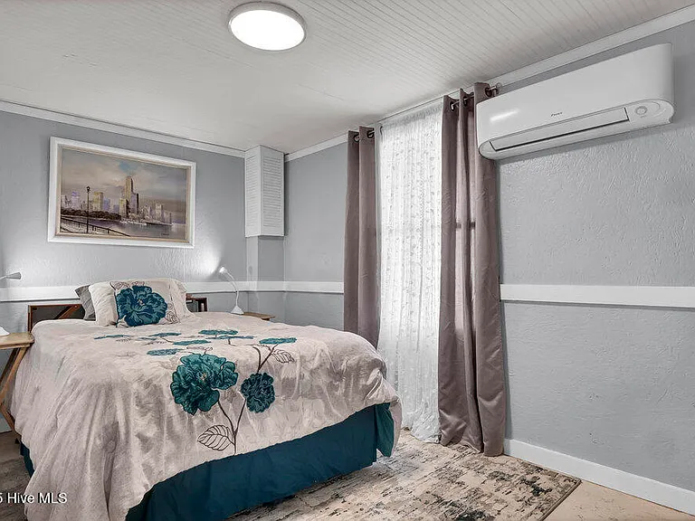 1207 N Topsail Dr — Photo 59