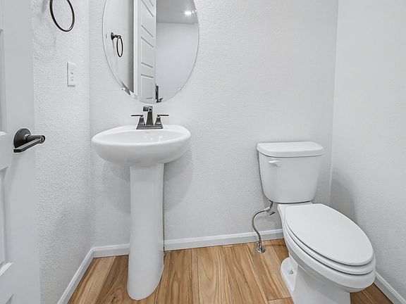 4th image of 16417 E 111th Pl