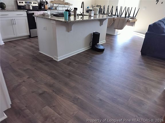 5th image of 2122 Clydesmill Rd