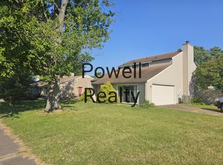 2 Overlook Ct, Hampton, VA 23669