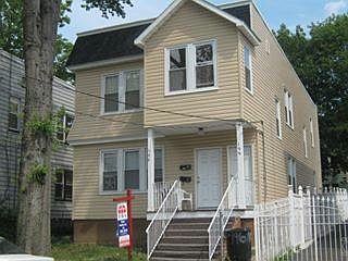 3rd image of 194-196 Hobson St