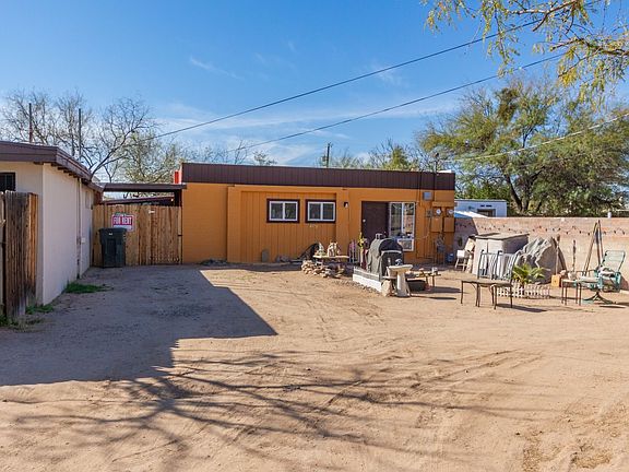 5th image of 447 W Pelaar Dr