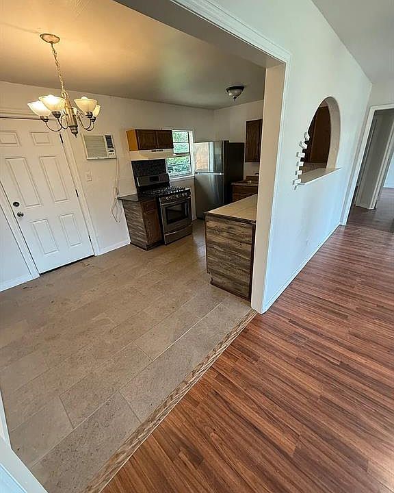 1st image of 3605 SW 36th St