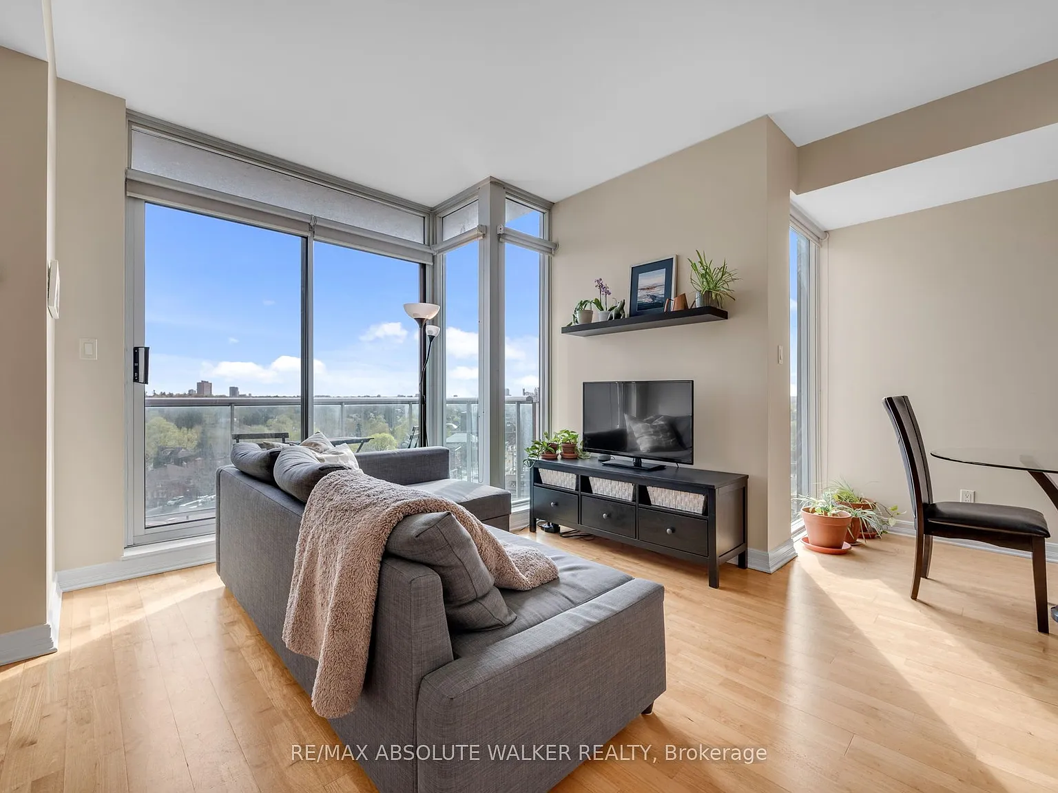 1 bed, $2,500 — Photo 2
