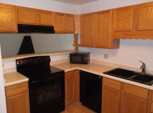 7077 Watts Rd, Madison, WI 53719