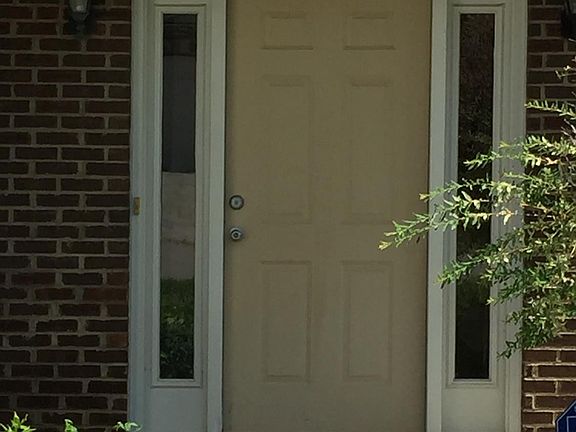 4th image of 2725 Red Clover Dr