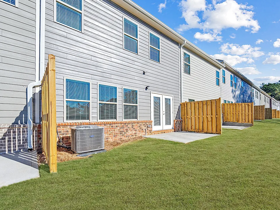 Spacious private backyards provide the perfect setting for relaxing, entertaining, and enjoying outdoor living.