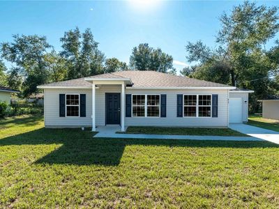3 Malauka Radial Ct, Ocklawaha, FL, 32179