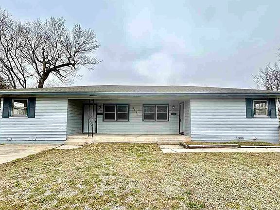 3rd image of 1707 NW Lindy Ave #A & B