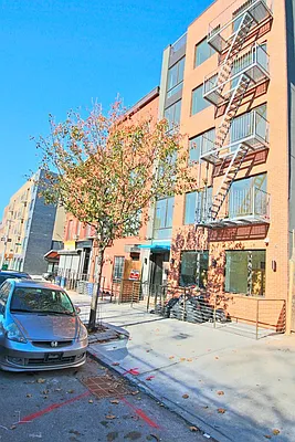 Rented by Brooklyn Group | media 59