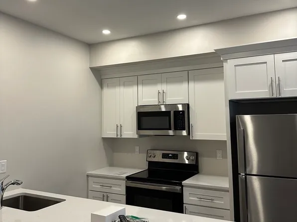 58 River St, Mattapan, MA