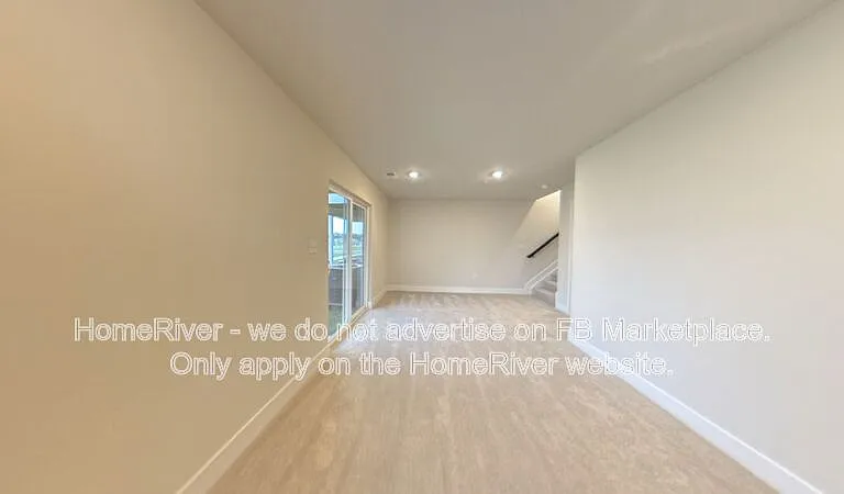 1217 Loch Ness Ln — Photo 19