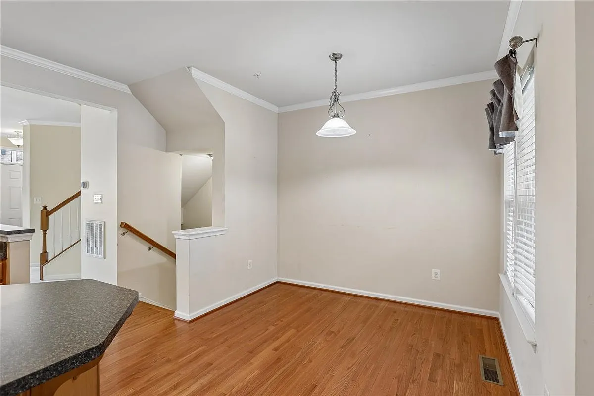 5206 Wyndholme Circle - 7 — Photo 3