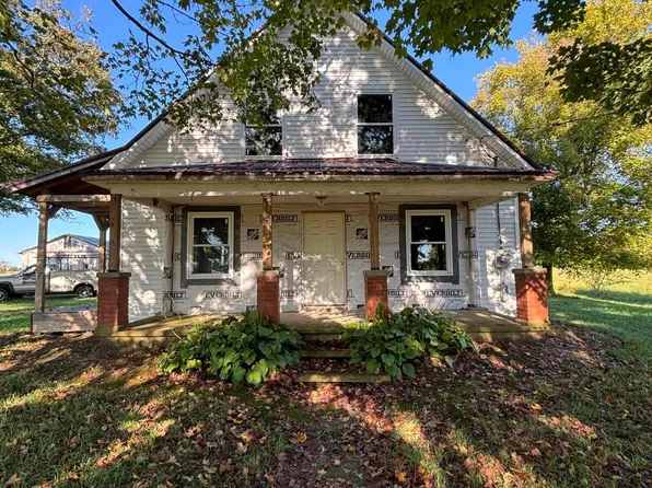 8824 Washington New Martinsburg Rd, Washington Court House, OH 43160