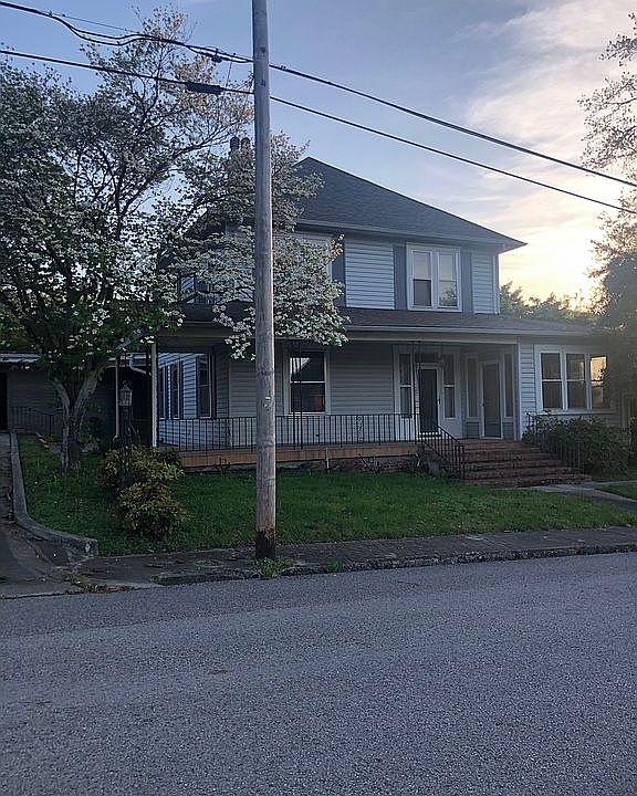 128 Logan St, Jellico, TN 37762 Zillow