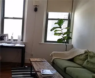 Rented by R New York