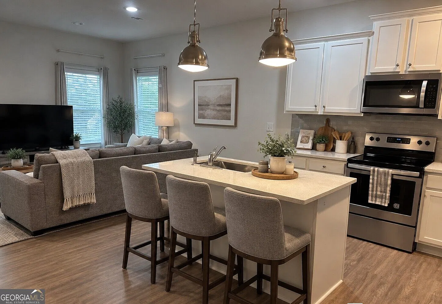 3 bed, 3.0 bath, 1680 sqft, $2,100 — Photo 3