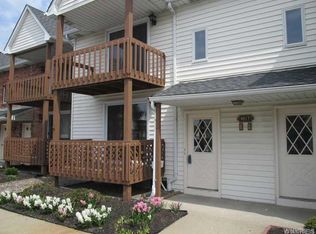 4617 Chestnut Ridge Rd APT I, Amherst, NY 14228