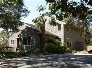 25 Mayflower Dr, Wellfleet, MA 02667