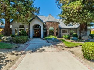 462 W Hagler Ave, Fresno, CA