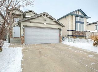 145 Covebrook Close E, Calgary, AB T3K 0B1