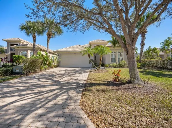 303 NW Somerset Cir, Port Saint Lucie, FL 34983