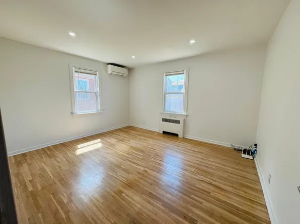 80-12 188th Street image 10 of 22