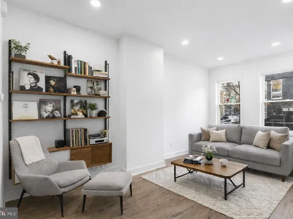 2933 W Master St, Philadelphia, PA 19121