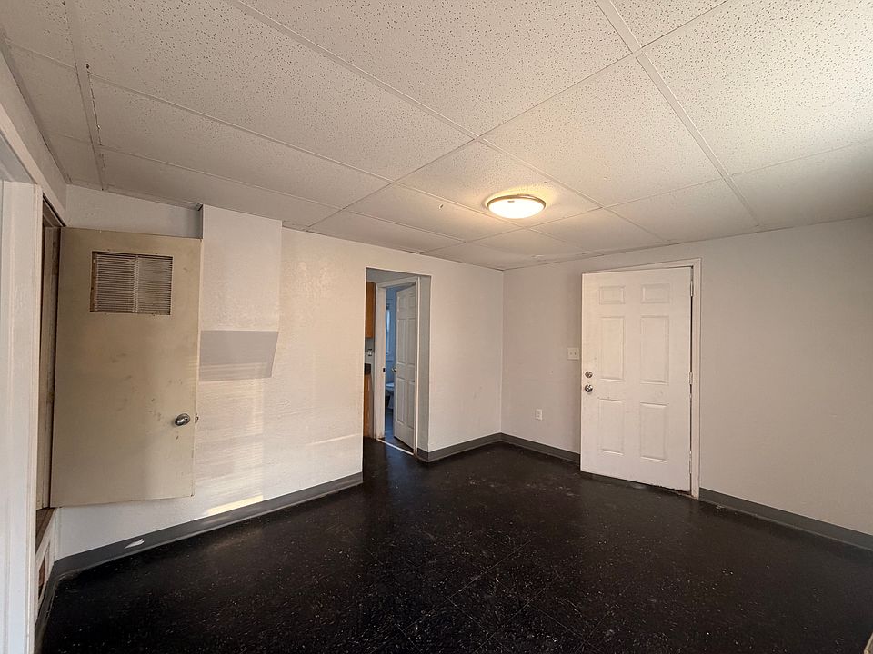 1st image of 1202 Idaho St APT B